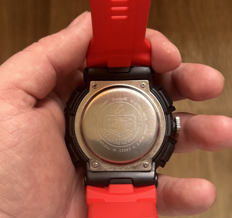 Casio G-Shock GA-400 червоний (оригінал)