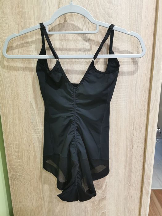 Body damskie Ysabel Mora Siluette Secret T-L stan idealny eleganckie