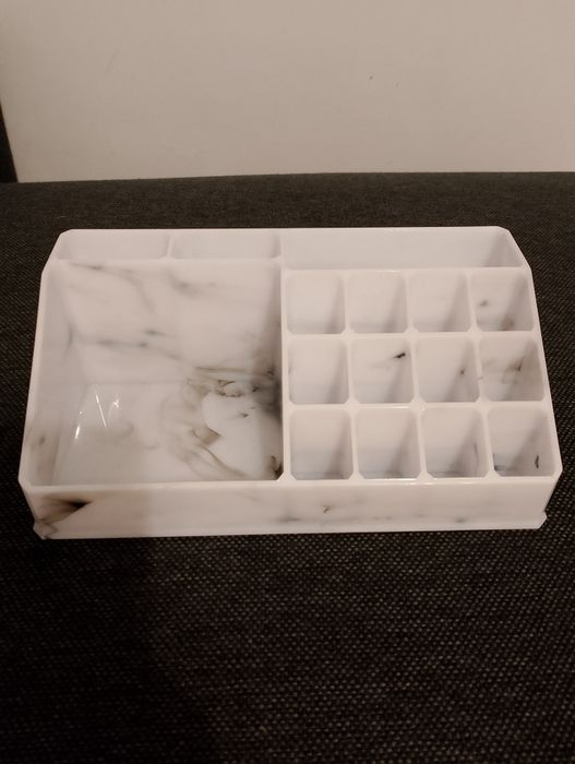 Organizer na kosmetyki