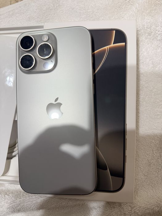 Iphone 16 pro Max 512GB Natural .