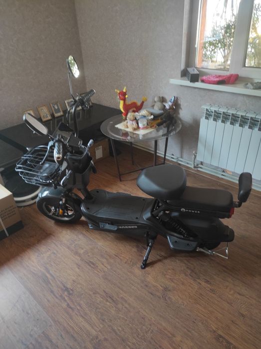 Електро скутер продам новий