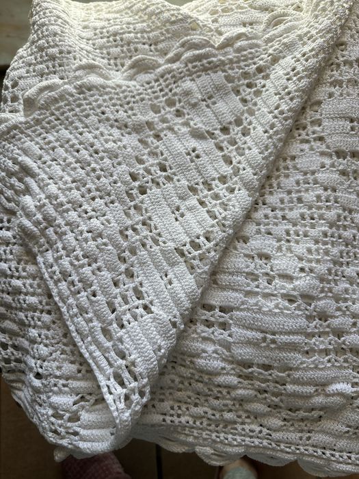 Colcha de renda antiga feita á mao