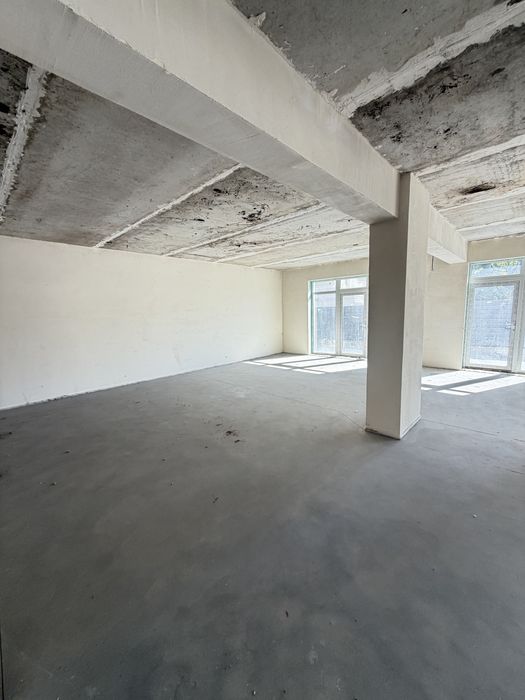 Продаж комерційного приміщення 280 кв.м