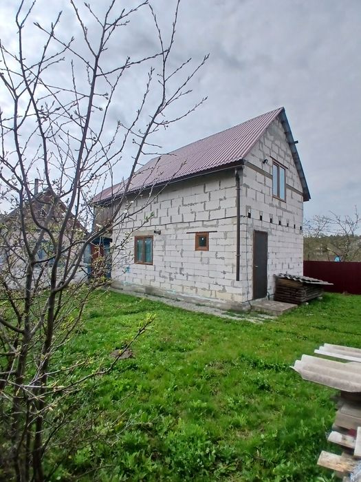 Продаж добротного будинку