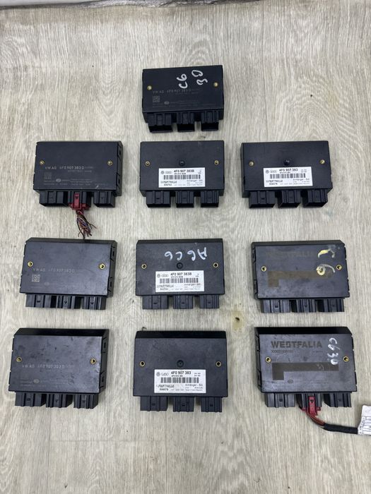 Блок фаркопу Ауді A6C6 Audi А6С6 блок керування фаркопом 4f0907383