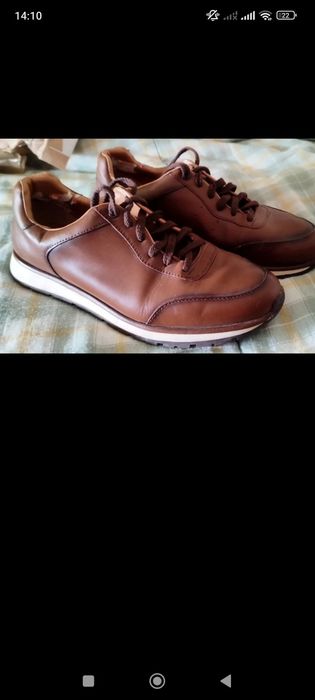 Tenis Zara castanho n42