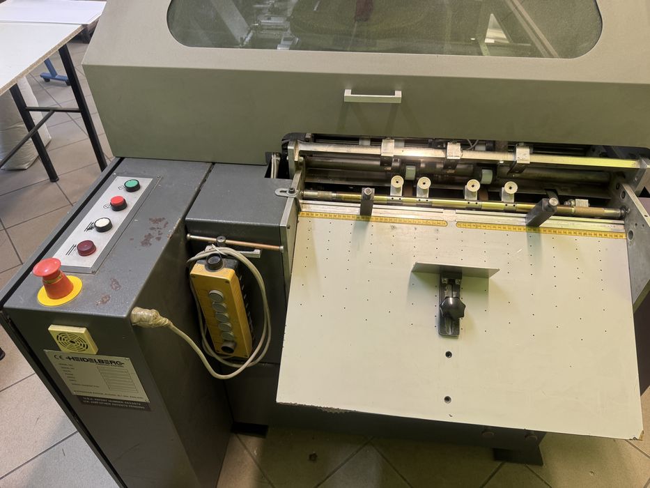 Oklejarka Heidelberg QB 200