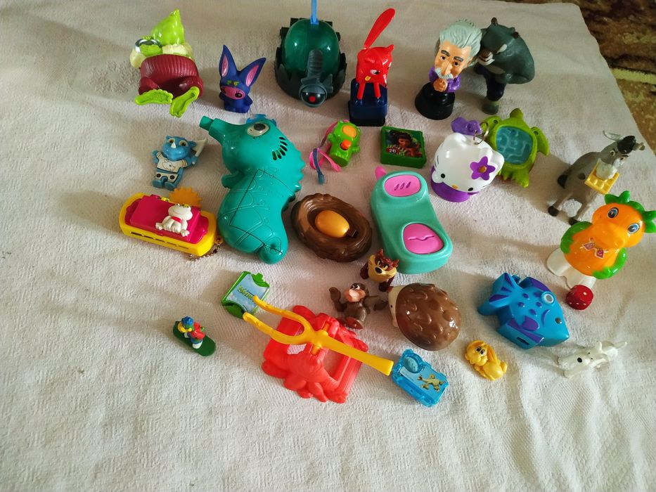 Продам іграшки для малюків