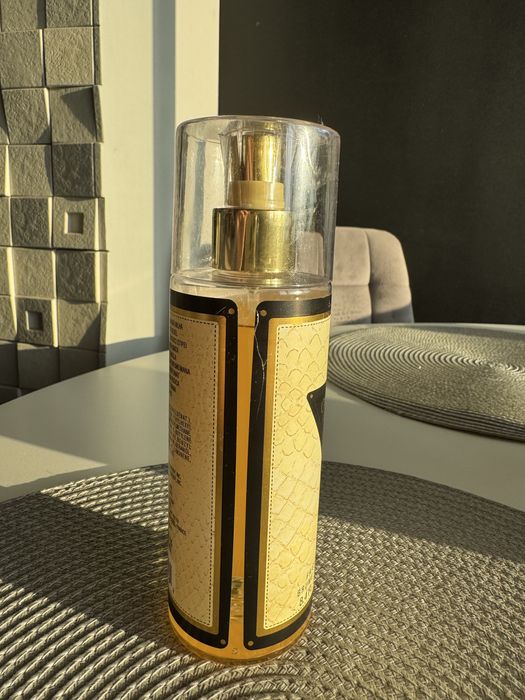 Mgielka do ciala Guess