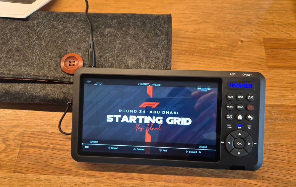 UNISHEEN UR500 Karta przechytująca HDMI - video grabber z pilotem