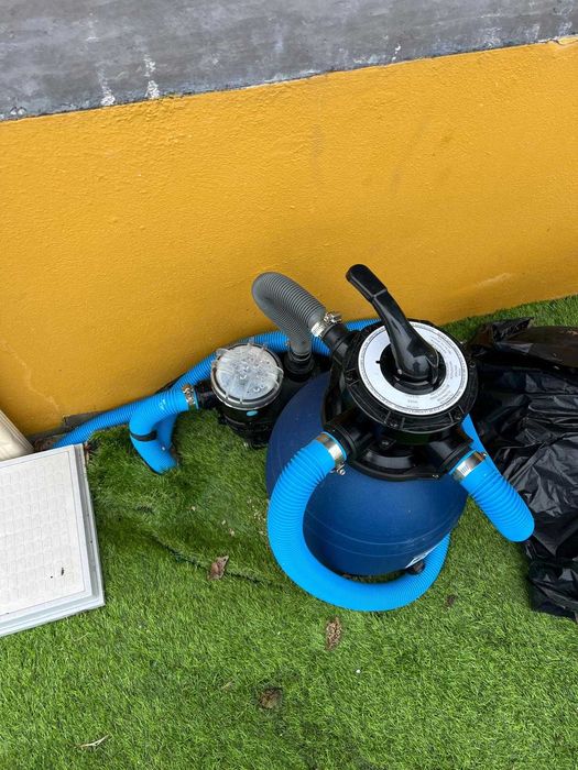 Bomba + Filtro de Areia para piscina + Tubagens