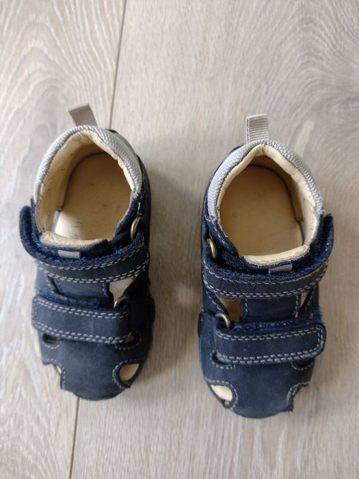 Buty dla chłopca, sandały 21