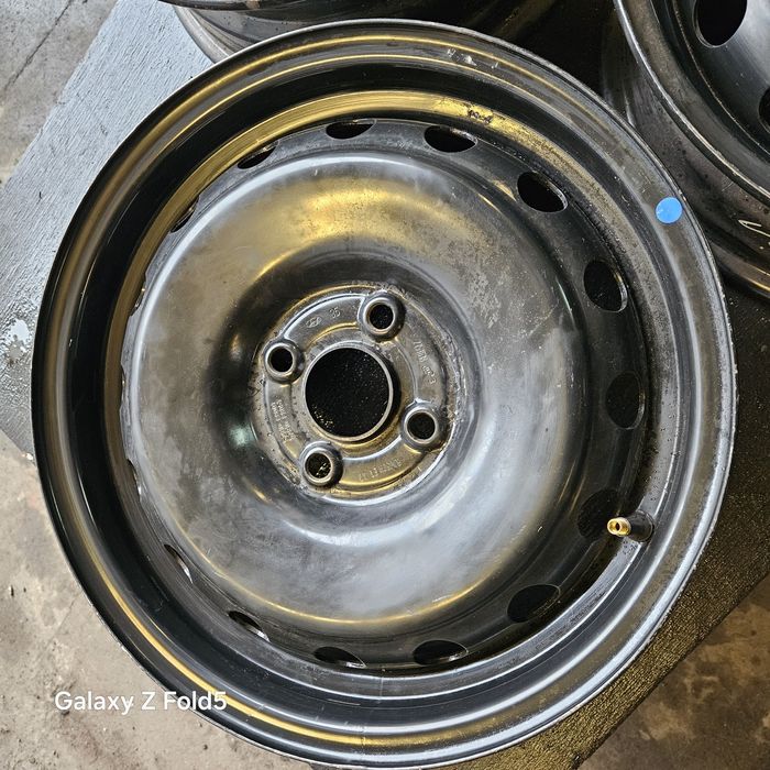 Nowe felgi 15 Hyundai I20 Bayon Kia Rio 4x100 ET47