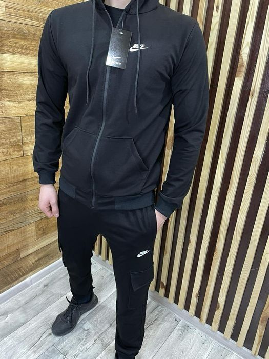 Спортивні костюми для хлопців підлітків Nike, Пума 140,146,152,158,164