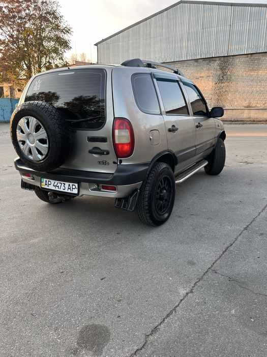 Продам ниву шевроле