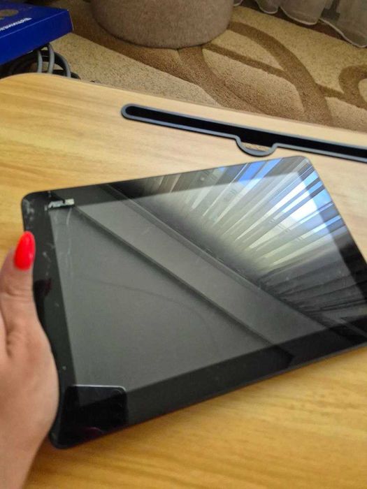 Планшет Asus Transformer Pad на запчасти
