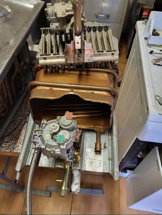 Vendo esquentadores várias marcas Reparação Alteração Montagem