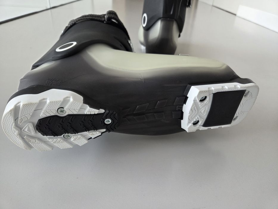 Nowe buty narciarskie Salomon Xpro 90 r. 42