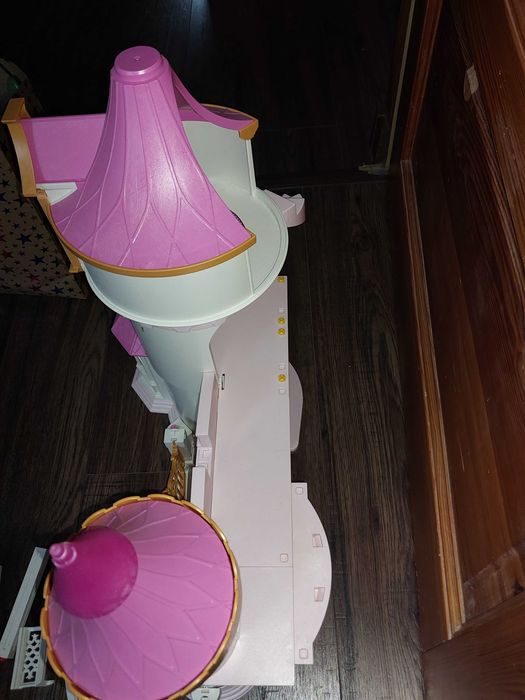 zamek domek dla lalek