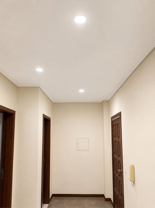 Construção | Remodelações Interiores | Pinturas, Pavimentos e Pladur | Obras Industriais