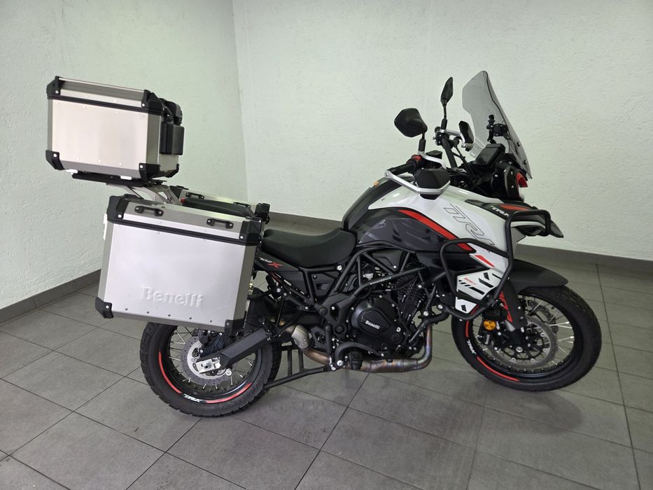 Benelli TRK 702X