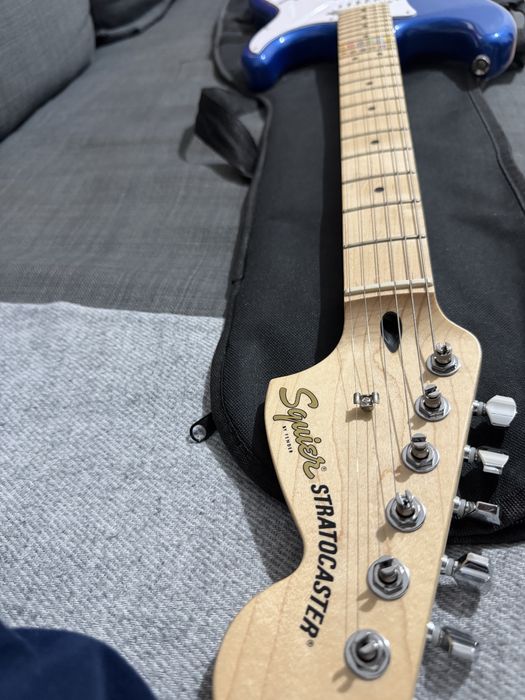 Kit guitarra + amp e pedaleira de efeitos