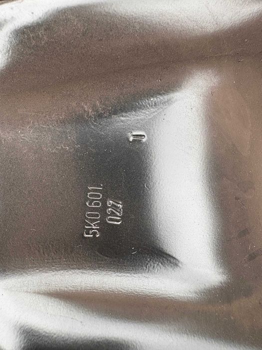 Koła VW Golf V VI Audi A3 felgi strukturalne 205/55/16 Michelin