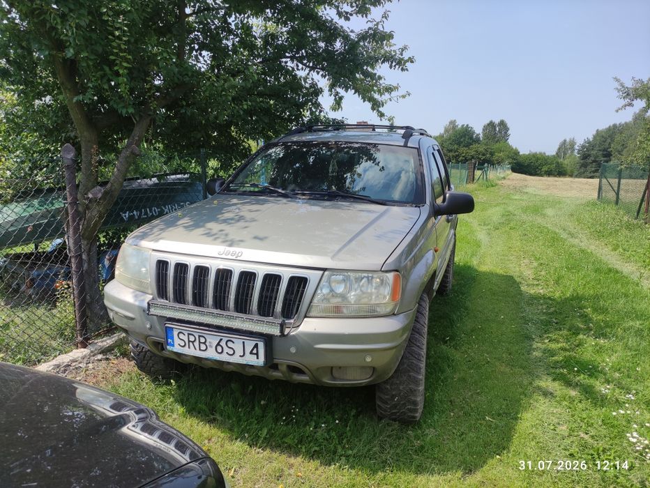 Sprzedam samochód Jeep grand Cherokee z roku 2001
