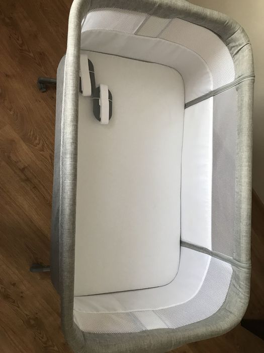 Łóżeczko dostawne