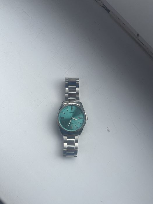 Zegarek casio jasno niebieski