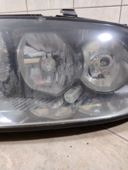 Audi a2 reflektor lampa lewa przód Europa oryginał wysyłka OLX
