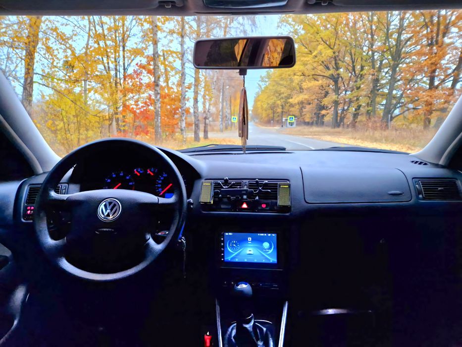 Продам Volkswagen Golf 4 2.0 бензин