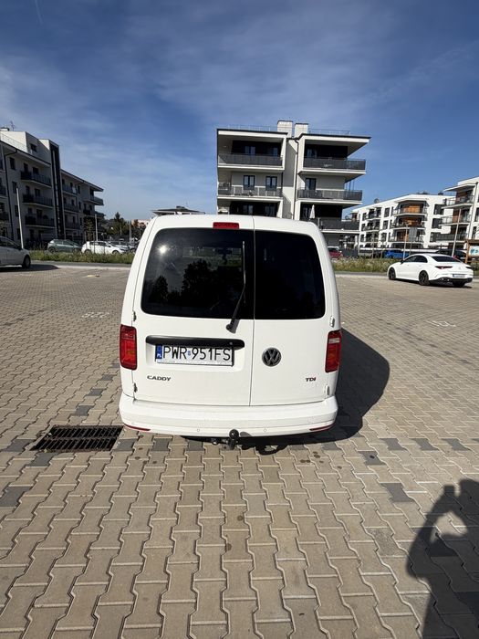 Vw caddy maxi  2.0 diesel 2017r