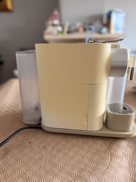 Maquina cafe nespresso