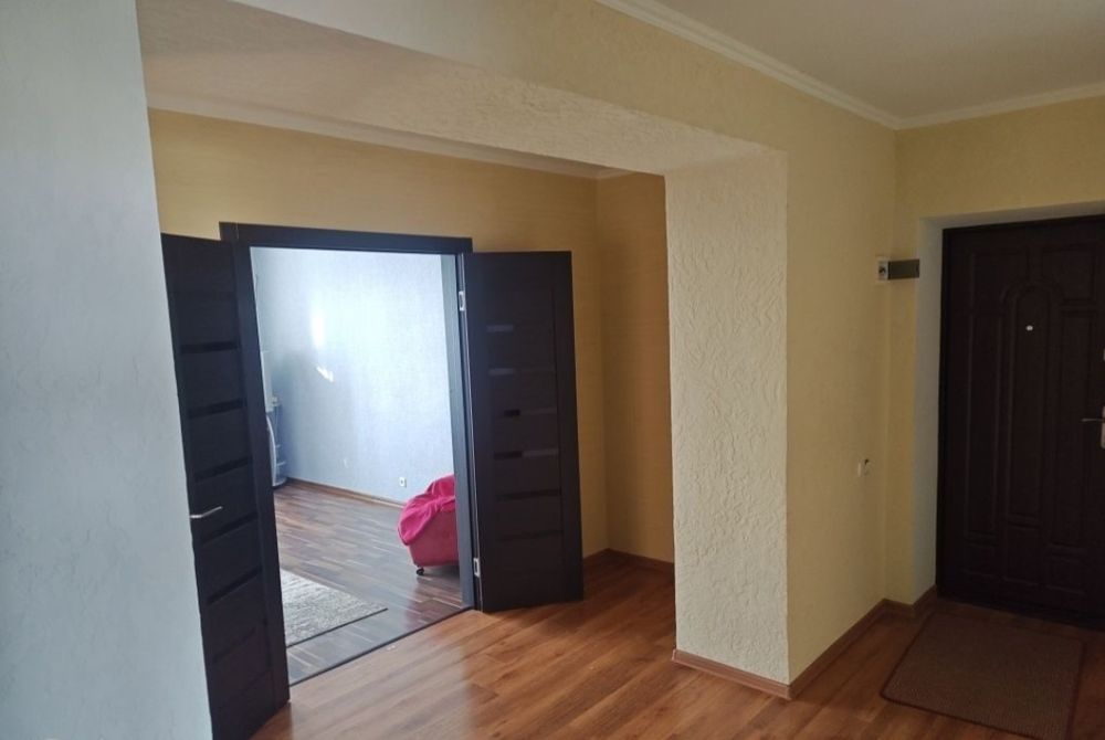 Предлагается 3 ком квартира рядом с морем