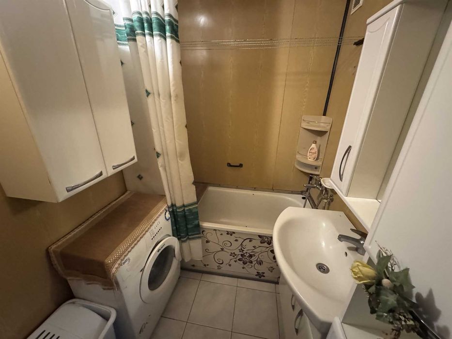 Оренда 2 кімнатної квартири, вул. Легоцького, Новий район.