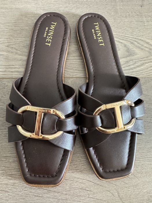 Twinset Milano – жіночі шкіряні шльопанці тапочки босоніжки