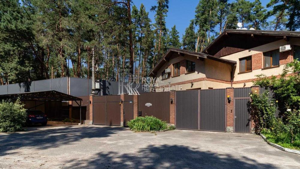 Продаж дуплексу 6к 232 м2 на ділянці 4 сотки Плюти біля лісу з укриттям
