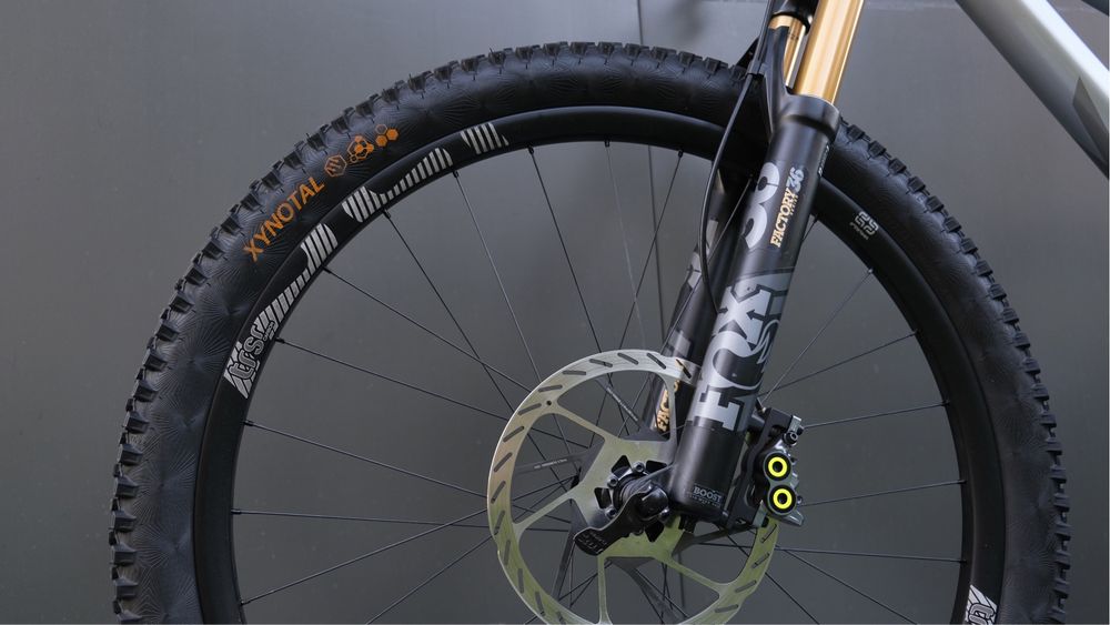 Велосипед двопідвіс YT Industries Jeffsy Pro Race 29 CF GX AXS