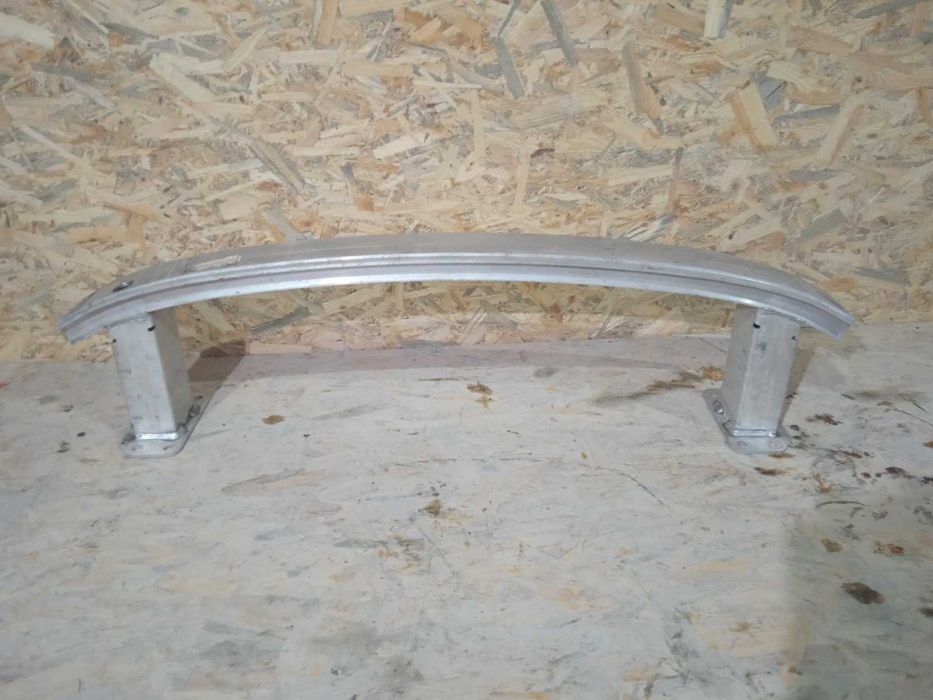 Jeep cherokee kl Джип Чероки кл Усилитель переднего бампера 68096072AB