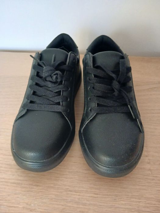 Adidasy czarne NOWE