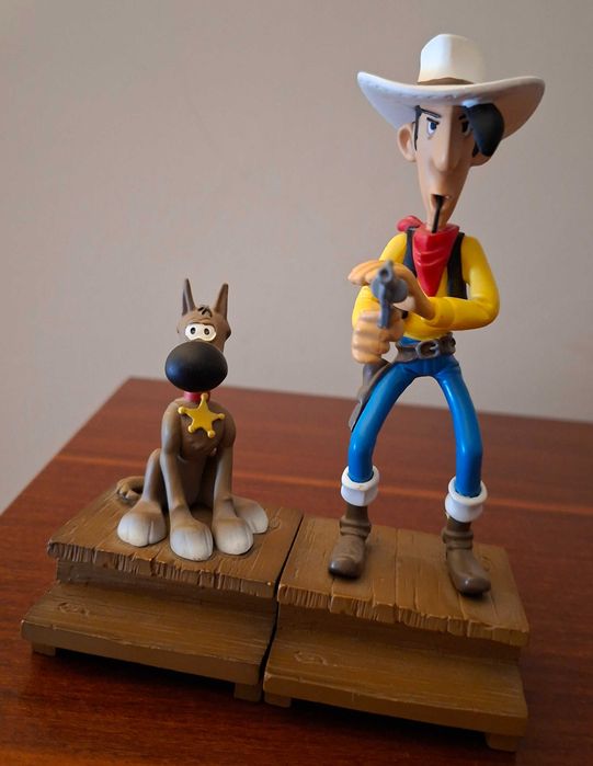 Figuras de Lucky Luke e Rantanplan. Plastoy