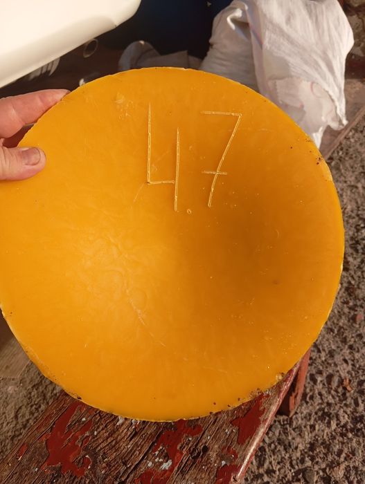 Продам віск забрусний.