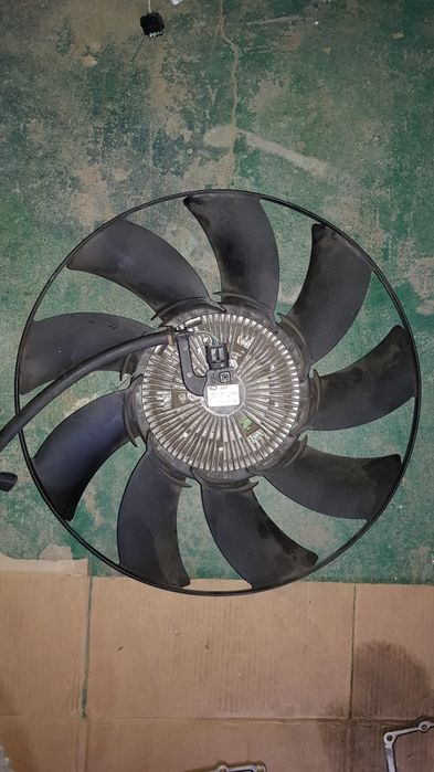 Вiско муфта на Рендж Ровер 4.4 дизель LR022732