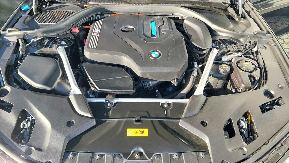 BMW 530e XDRIVE Touring