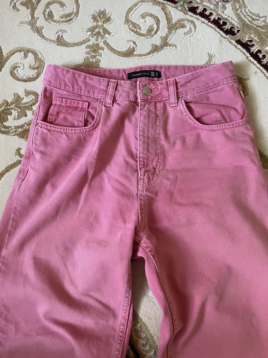 Джинси жіночі рожеві
