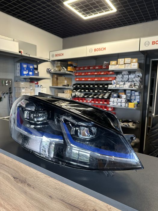 Фара перед права VW e-golf 7 рестайлінг full led 5G1 941 036 B 1EX 013.066-70