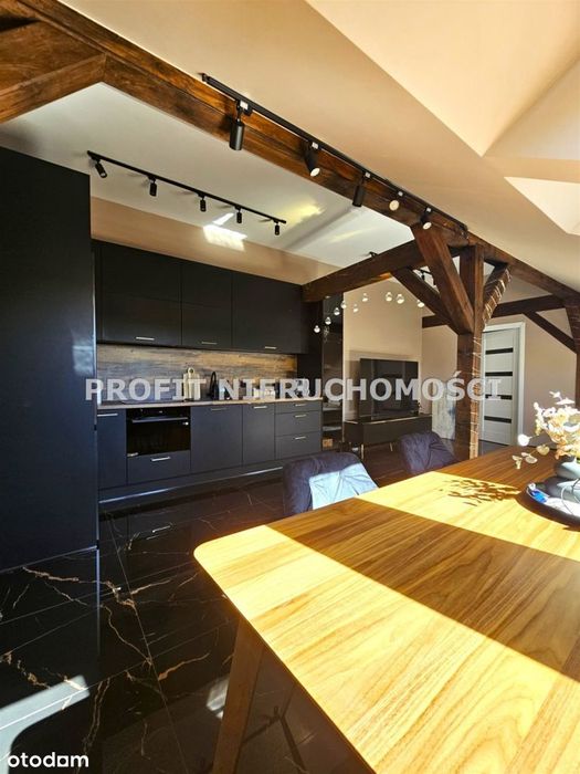 Nowoczesny, designerski apartament - Widok 2
