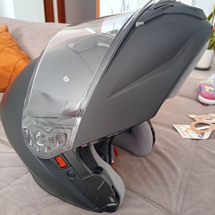 Capacete mota novo