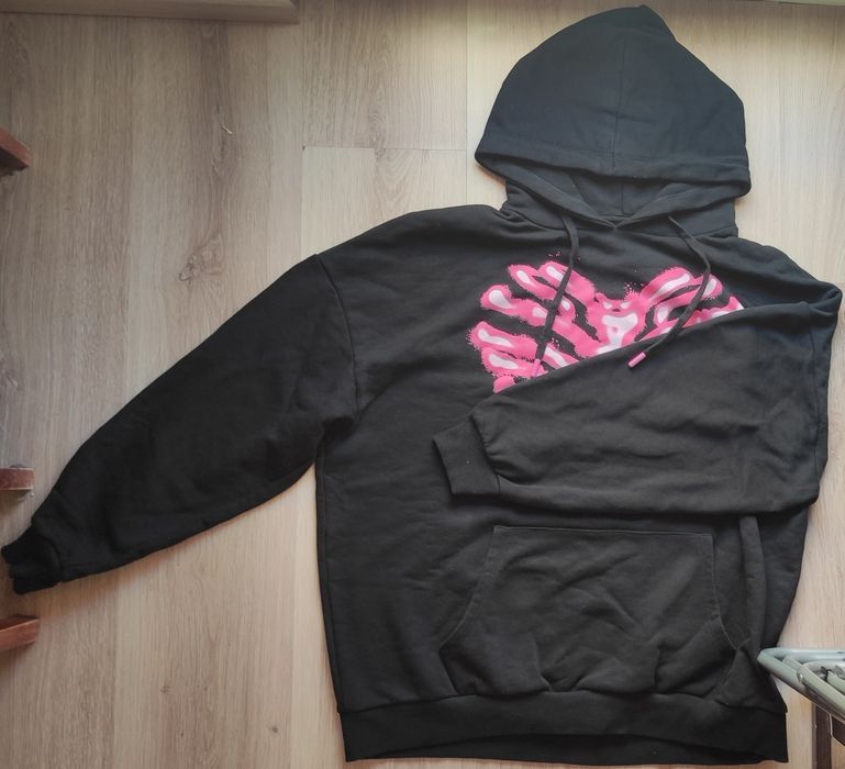 Bluza z kapturem Cropp